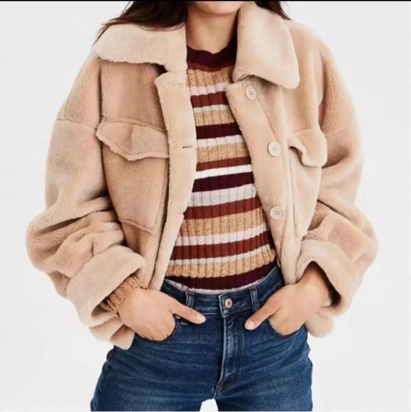 American Eagle Outfitters Jackets & Blazers - AMERICAN eagle oversized beige teddy jacket size XLARGE